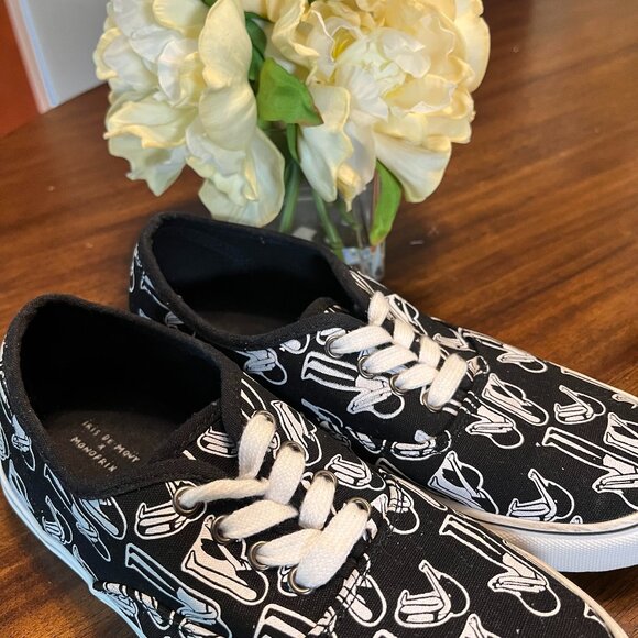 Parisian Artist Iris de Mouy's Monoprix on Tennis Shoes Sneakers Size 37 (6.5) - Picture 1 of 10